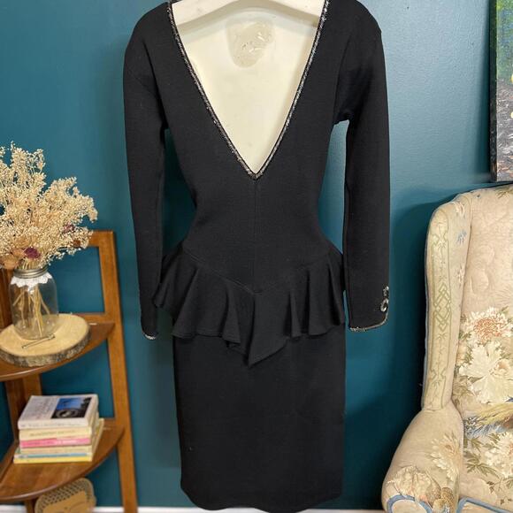 Vintage 1980s Adrienne Vittadini 100% Wool Embellished Peplum Dress size M - Picture 5 of 8